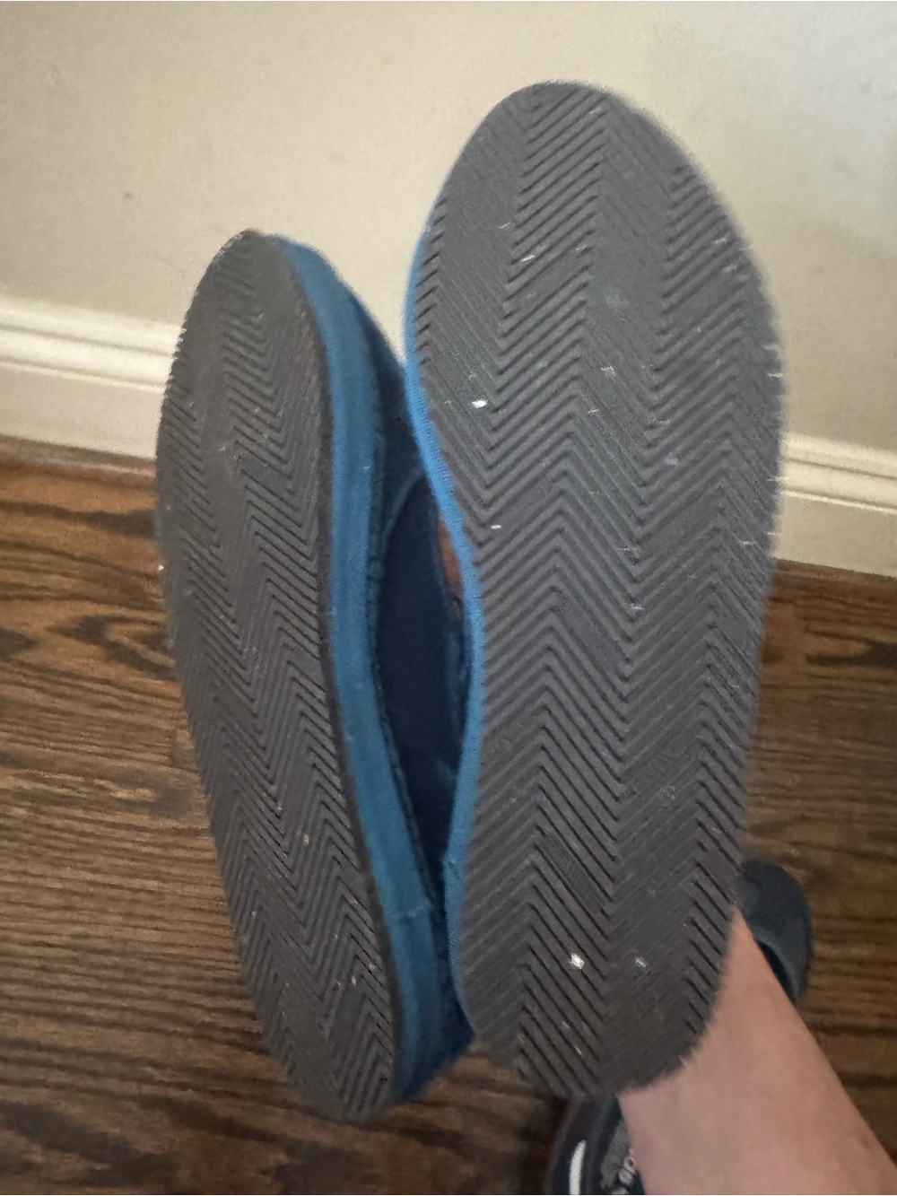 SeaVees Navy Velvet Mary Jane Flats with Buckle Strap- never worn - Picture 5 of 6